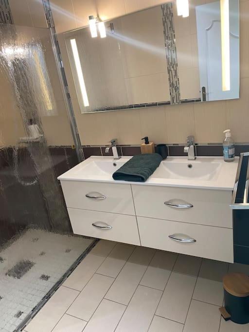 Appartement Spacieux Cases-de-Pene المظهر الخارجي الصورة